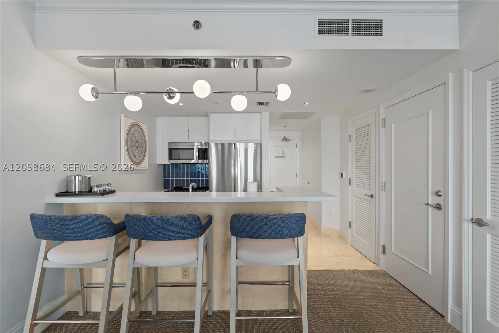 4401 Collins Ave #2612