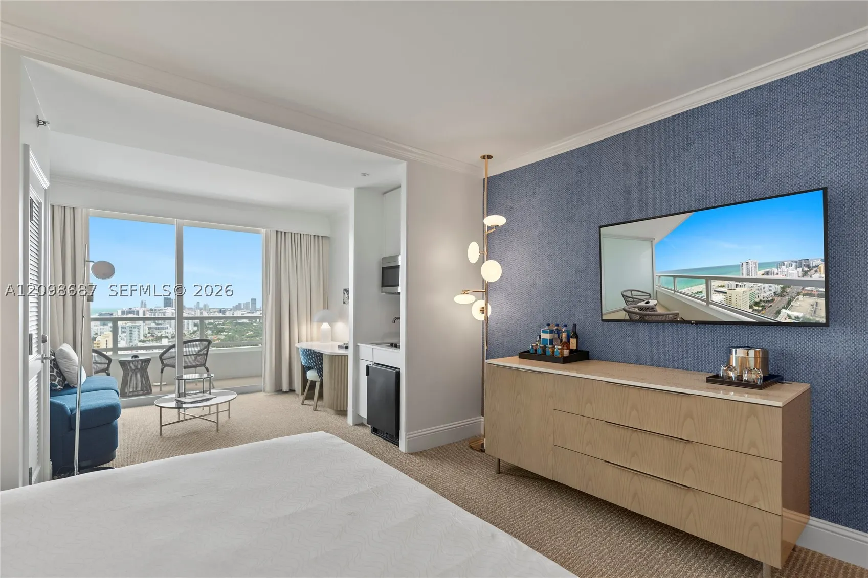 4401 Collins Ave #2610/2612