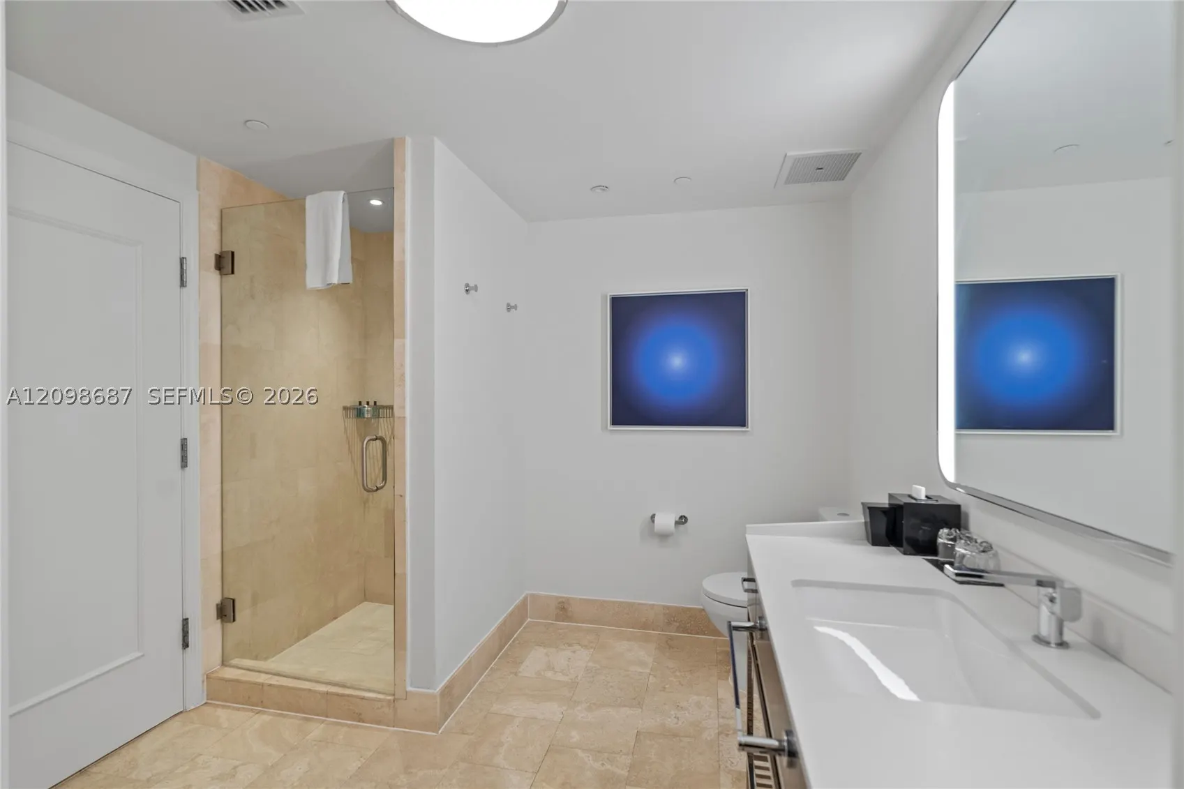 4401 Collins Ave #2610/2612