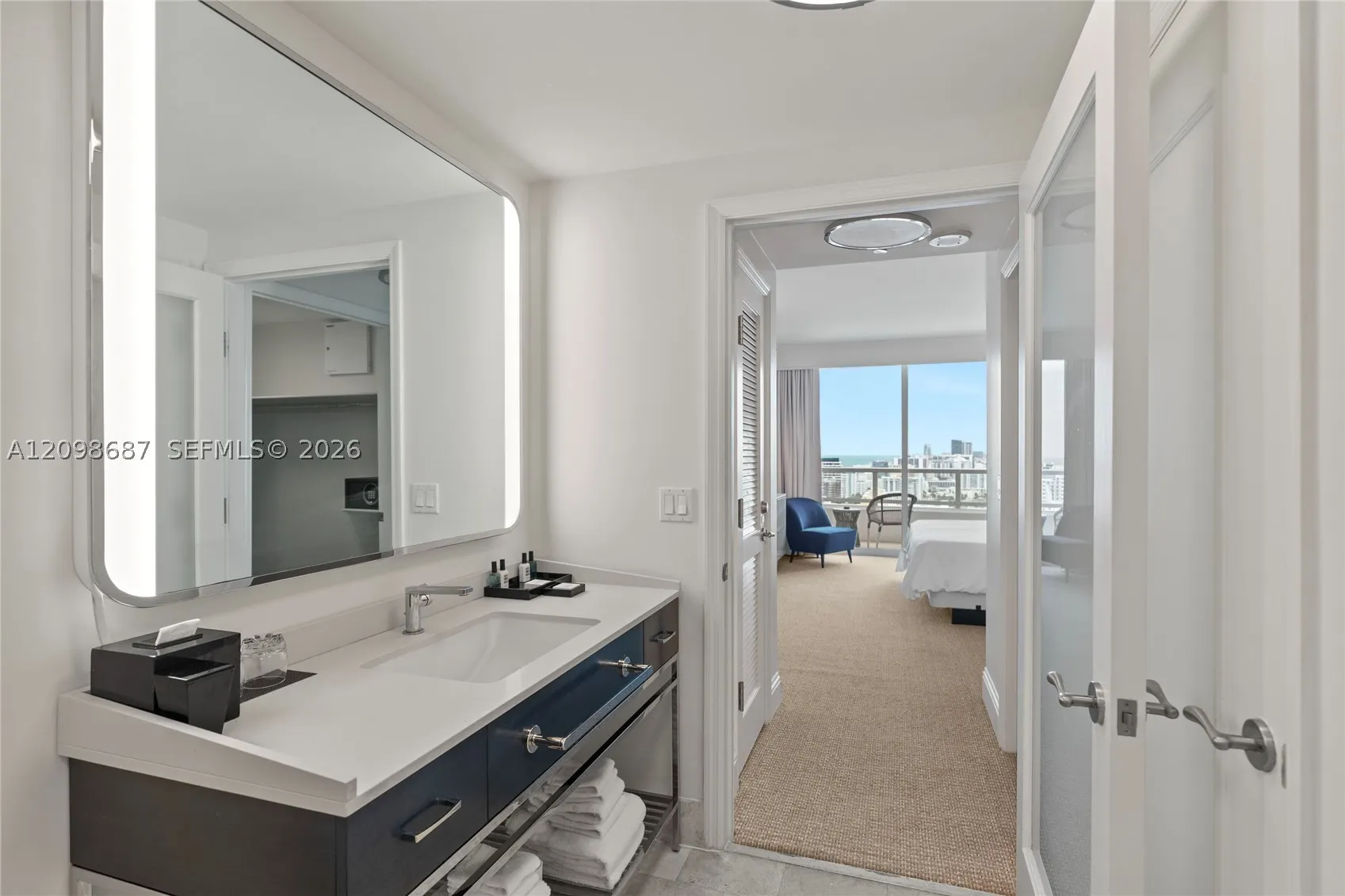 4401 Collins Ave #2610/2612