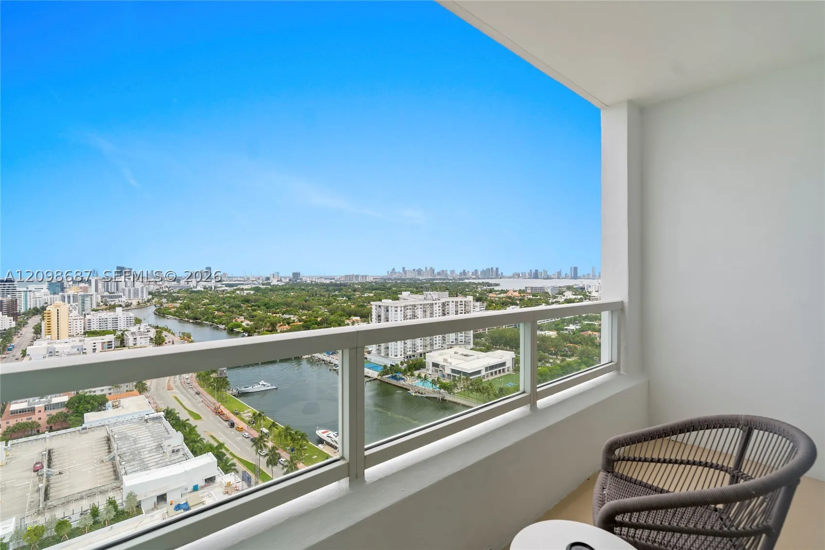 4401 Collins Ave #2610/2612