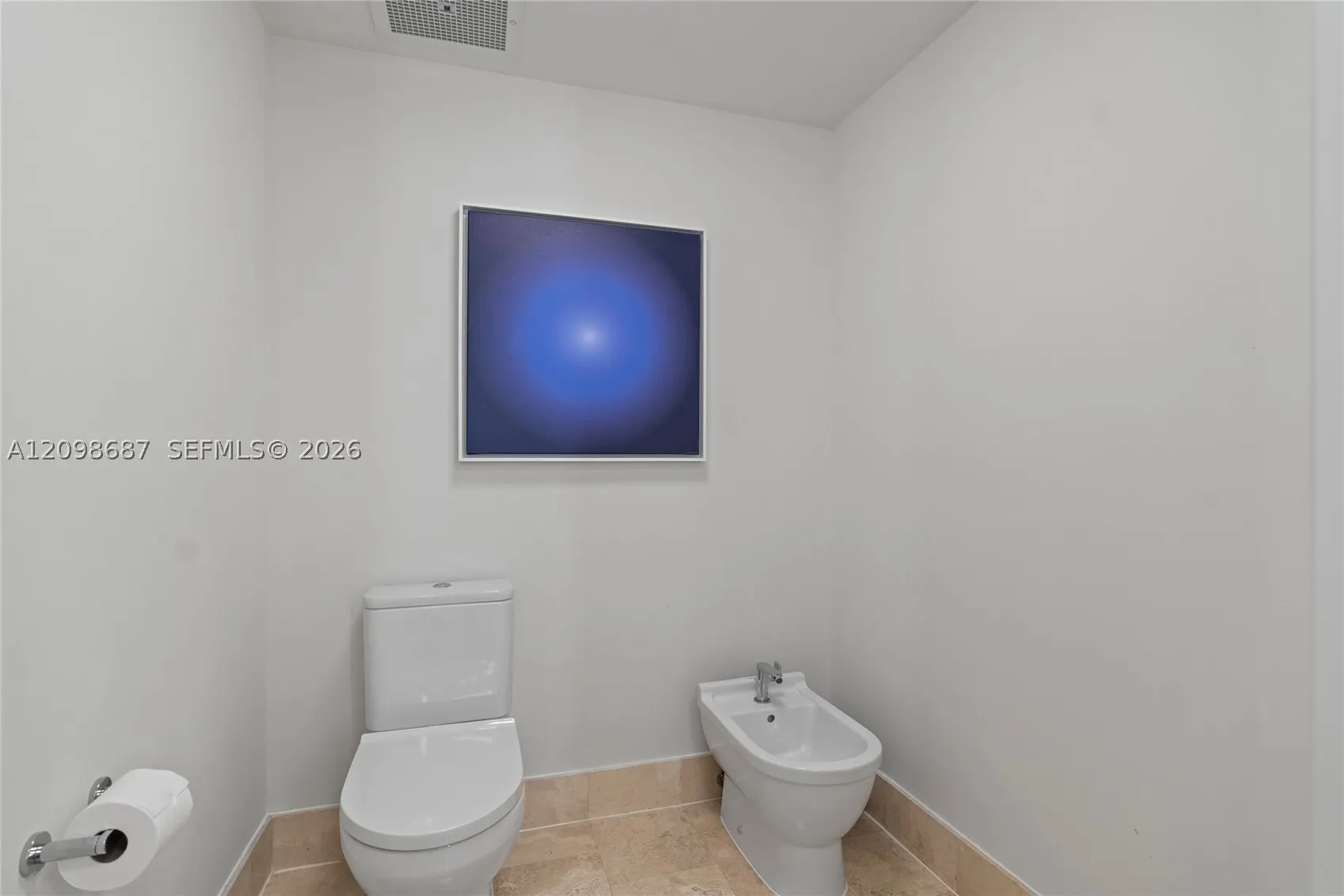 4401 Collins Ave #2610/2612