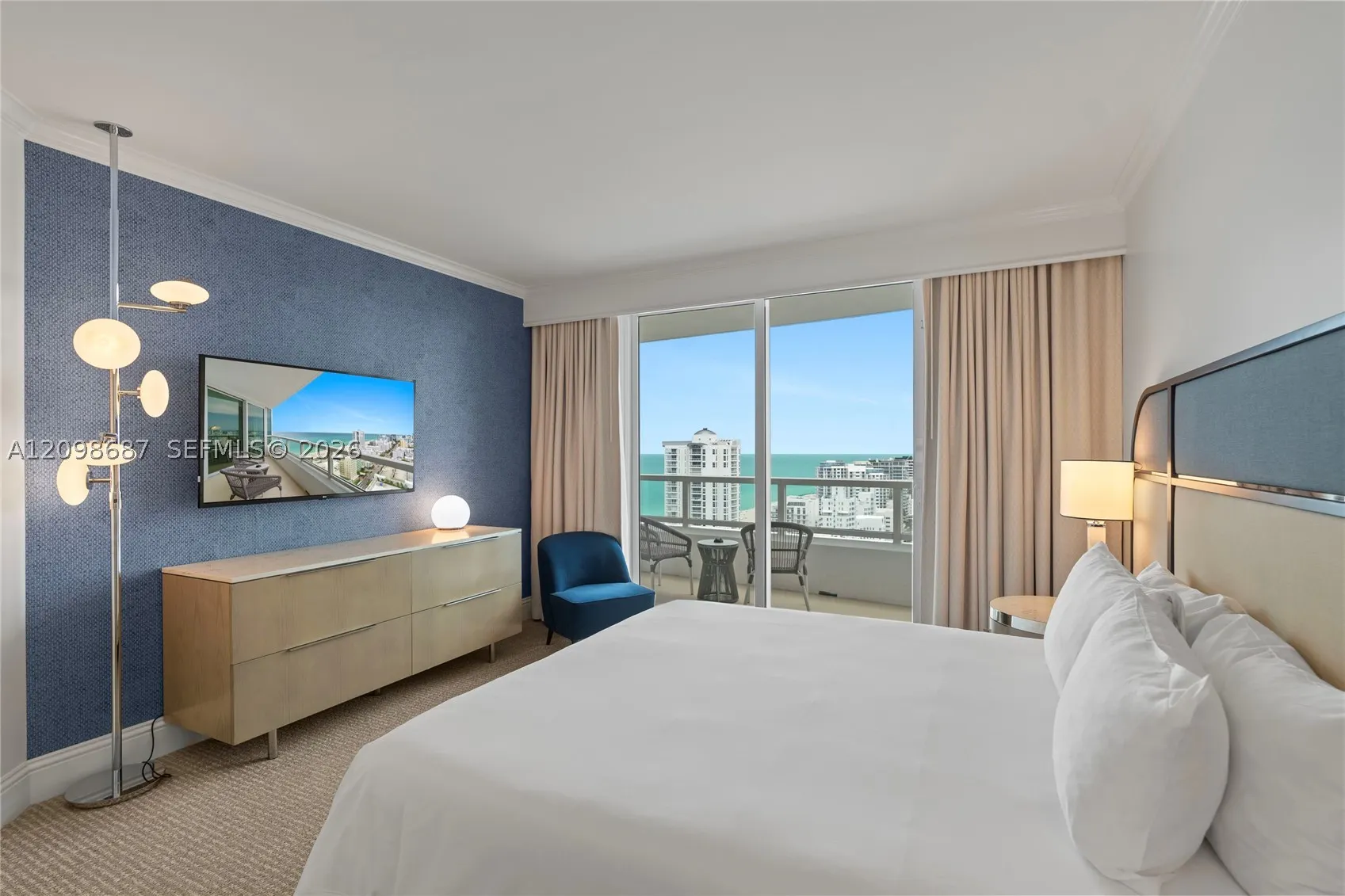 4401 Collins Ave #2610/2612