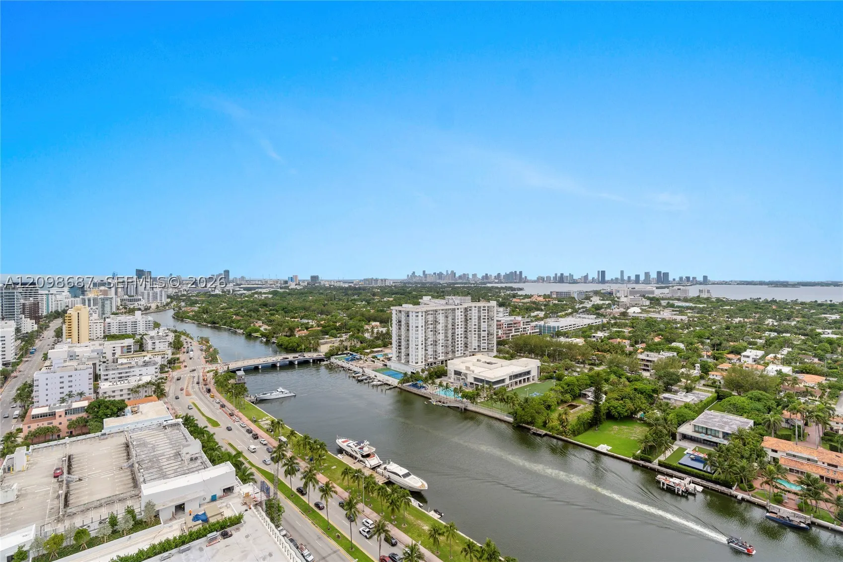 4401 Collins Ave #2610/2612