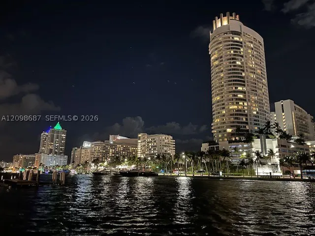 4401 Collins Ave #2610/2612