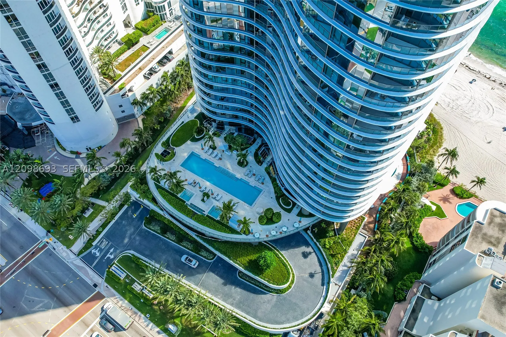 15701 Collins Ave #705