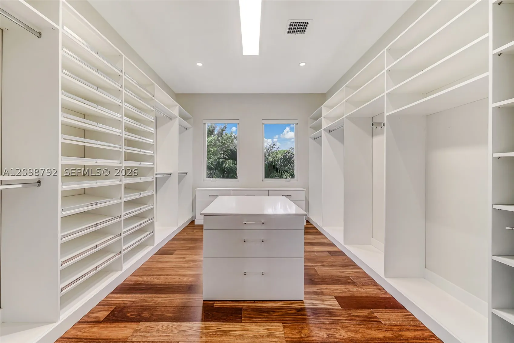 11701 SW 69 Ct