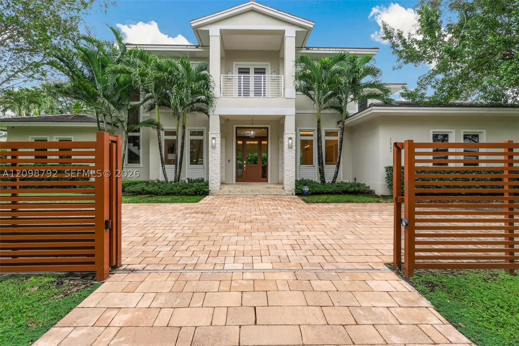 11701 SW 69 Ct