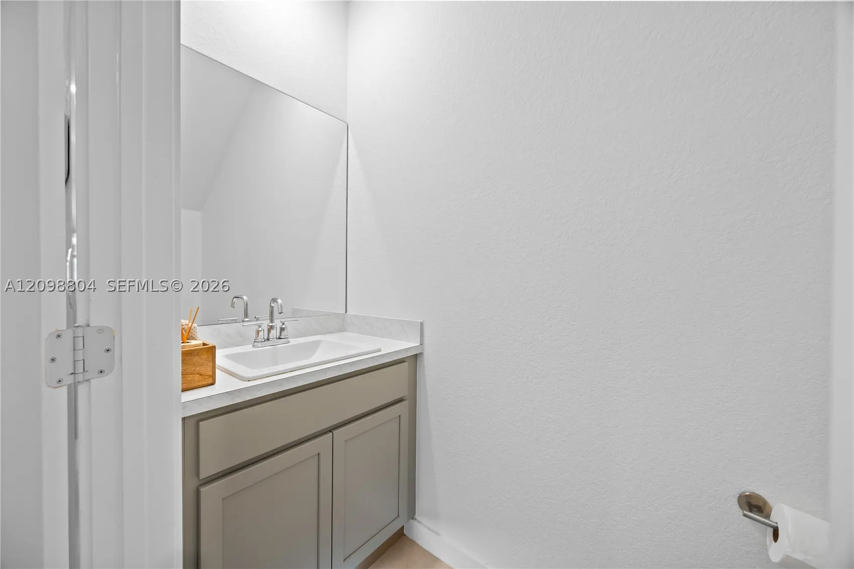 369 NW 8th Ct