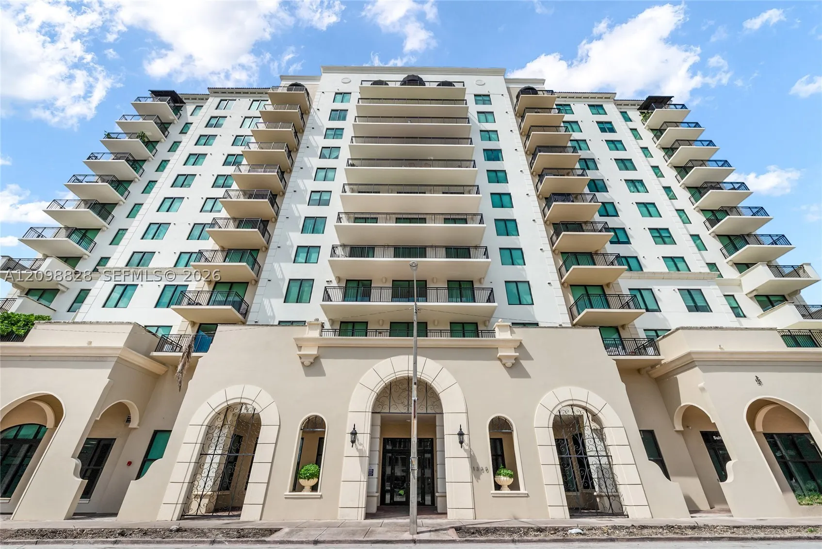 1300 Ponce De Leon Blvd #800