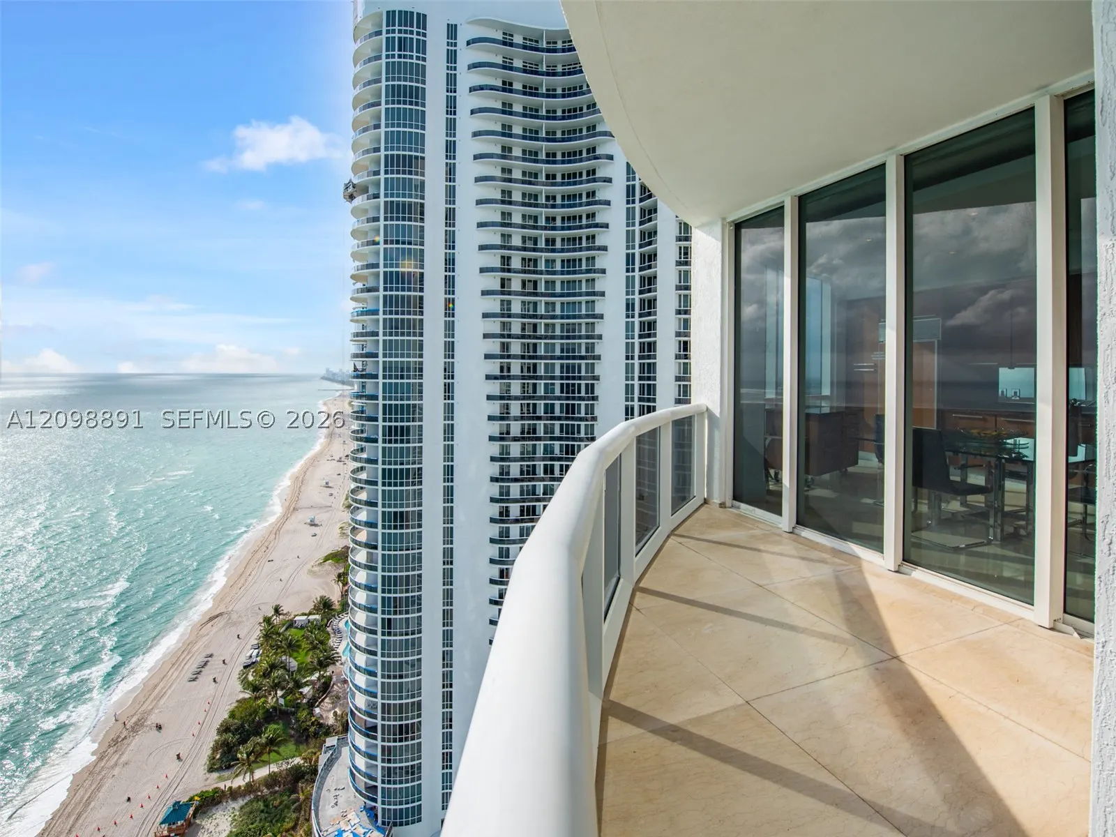 15901 Collins Ave #2801