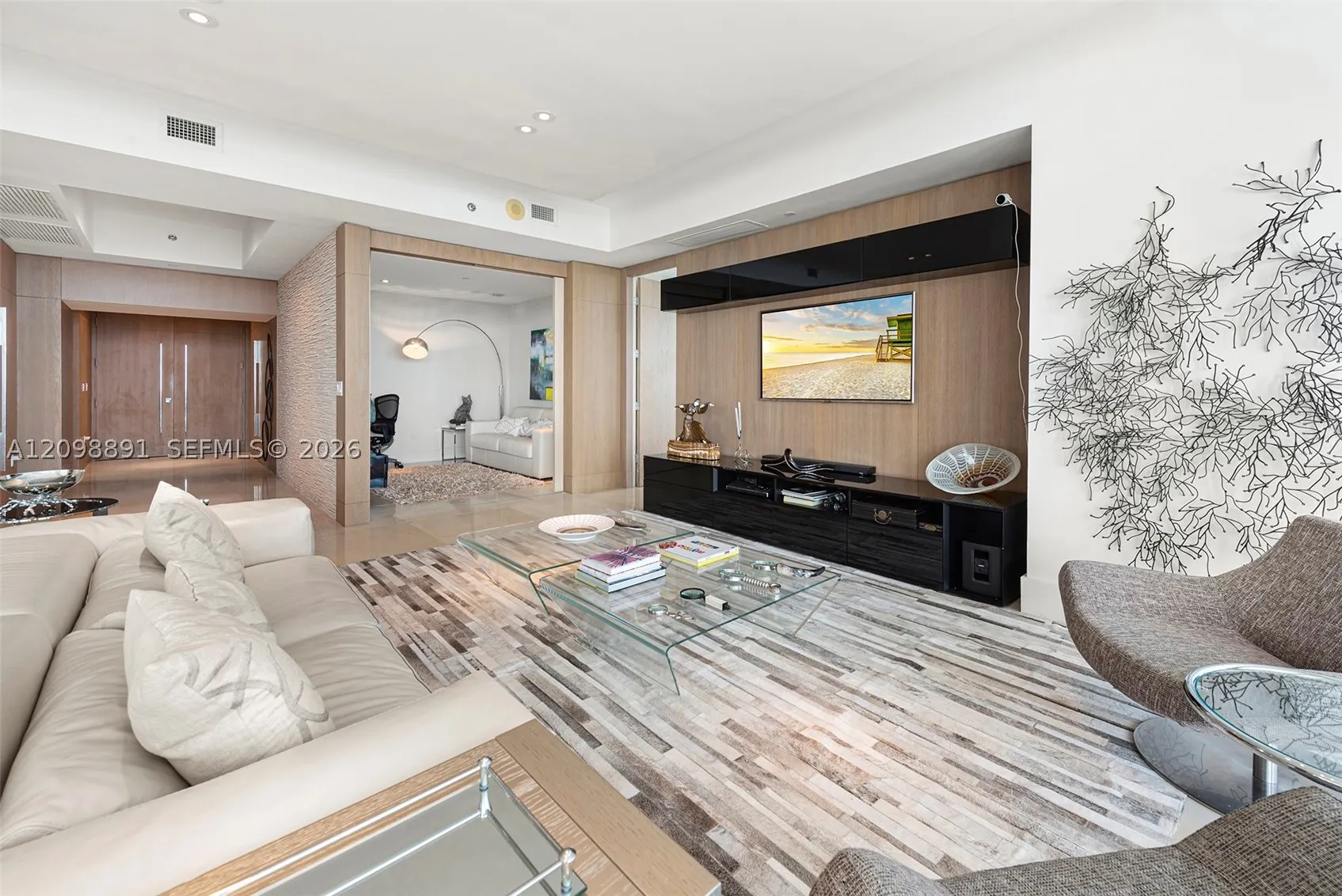 15901 Collins Ave #2801