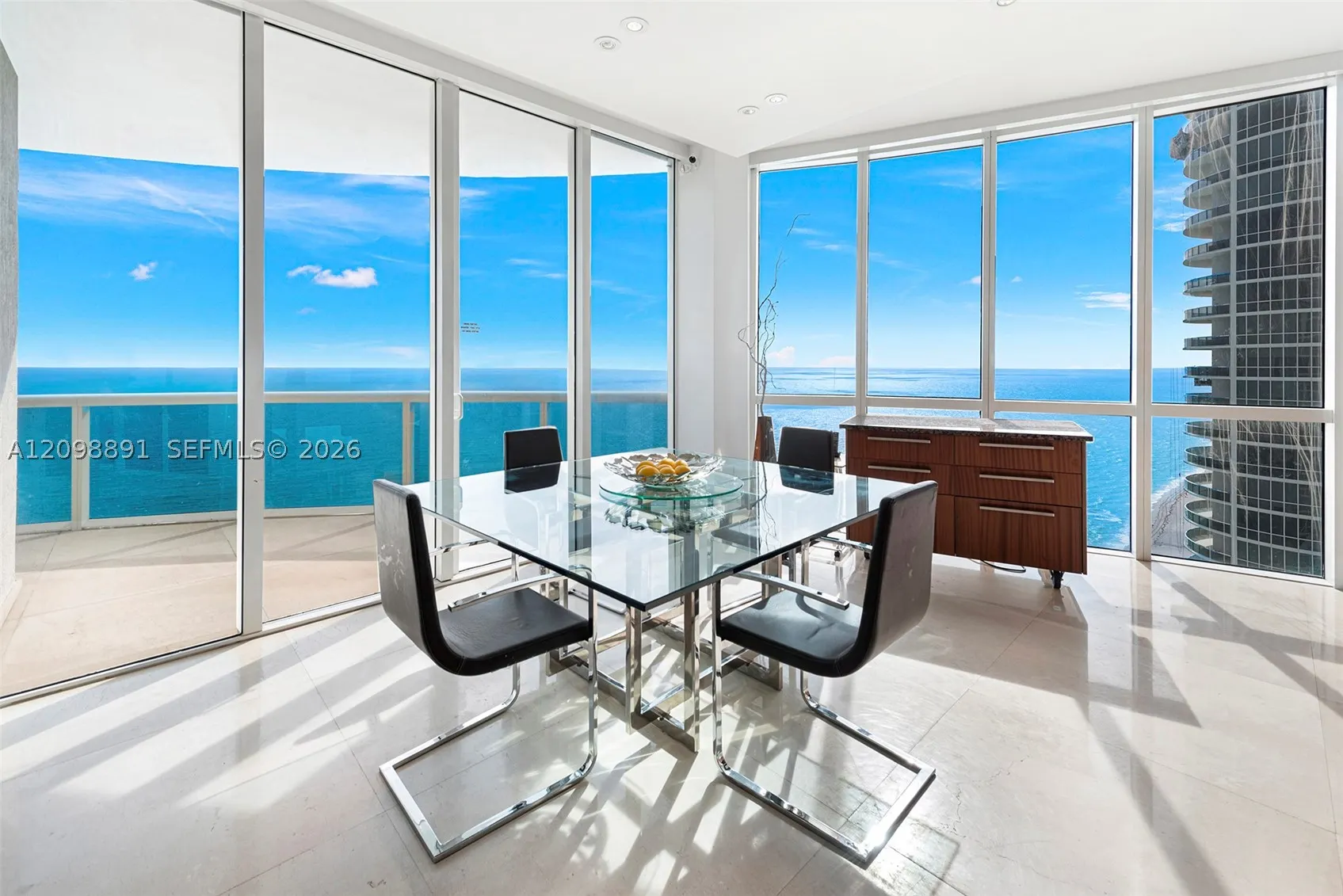 15901 Collins Ave #2801