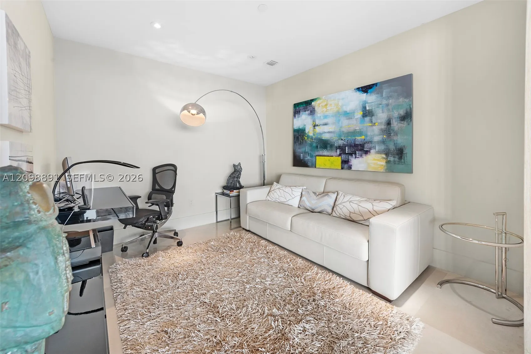 15901 Collins Ave #2801