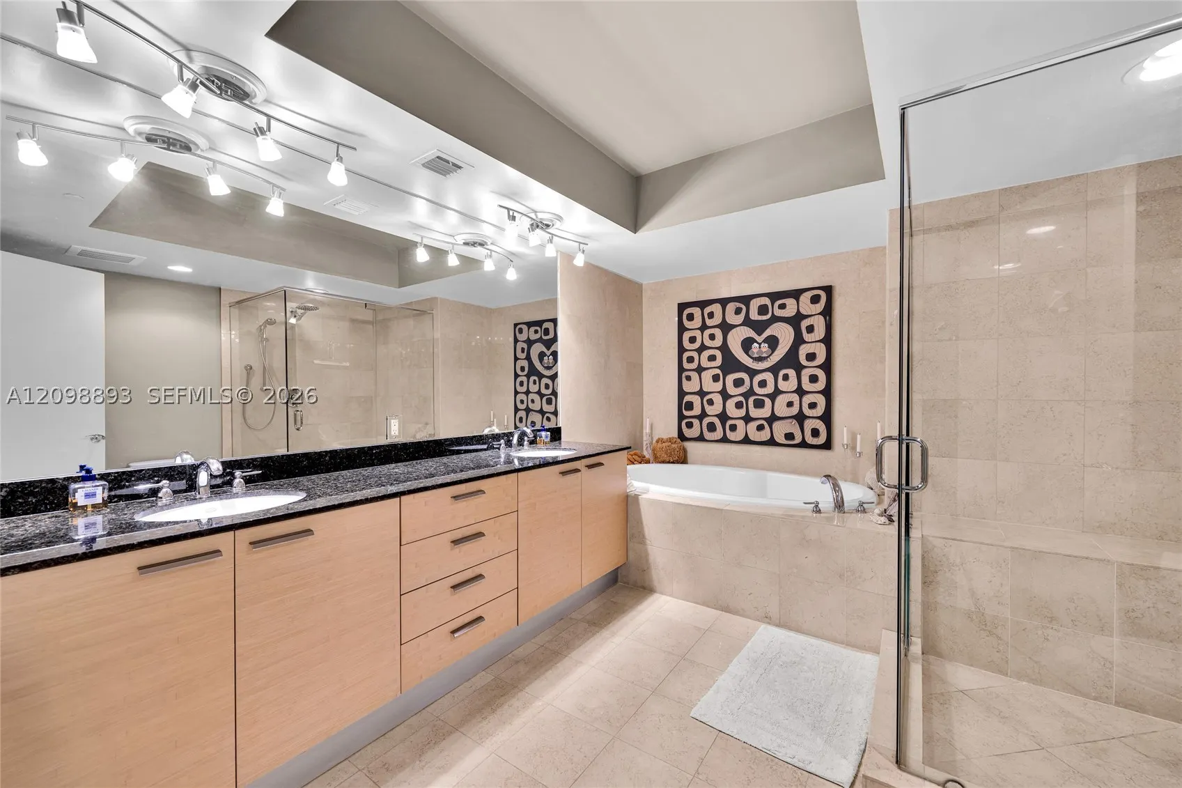 1800 S Ocean Dr #1610