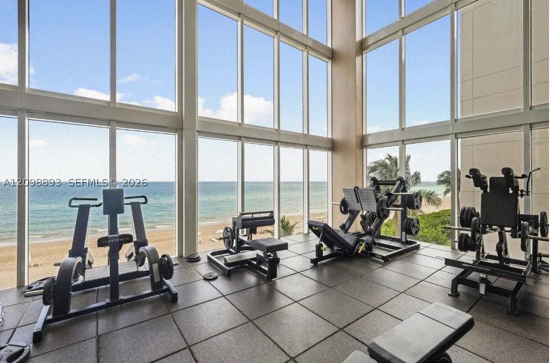 1800 S Ocean Dr #1610