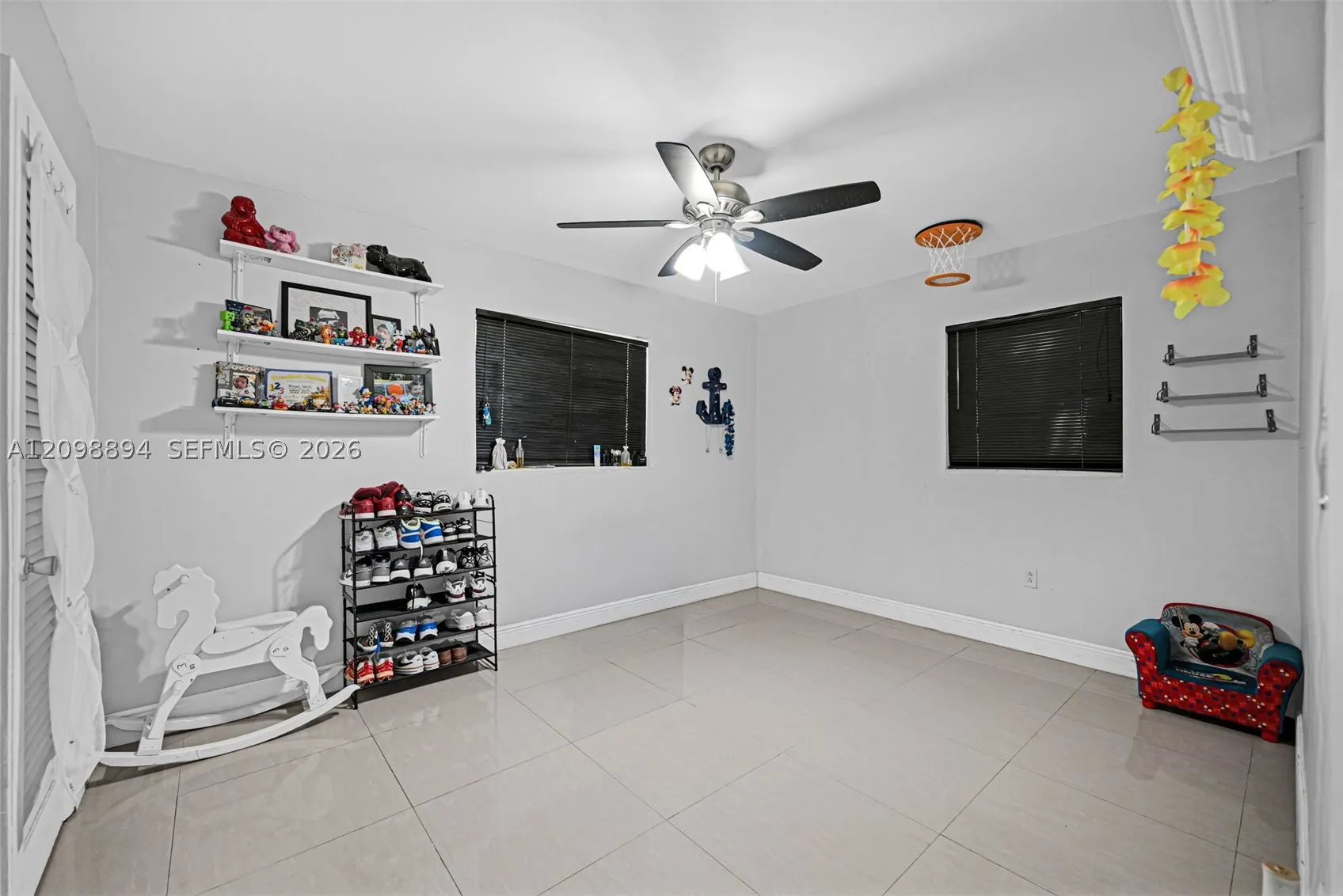 230 N 67th Ave