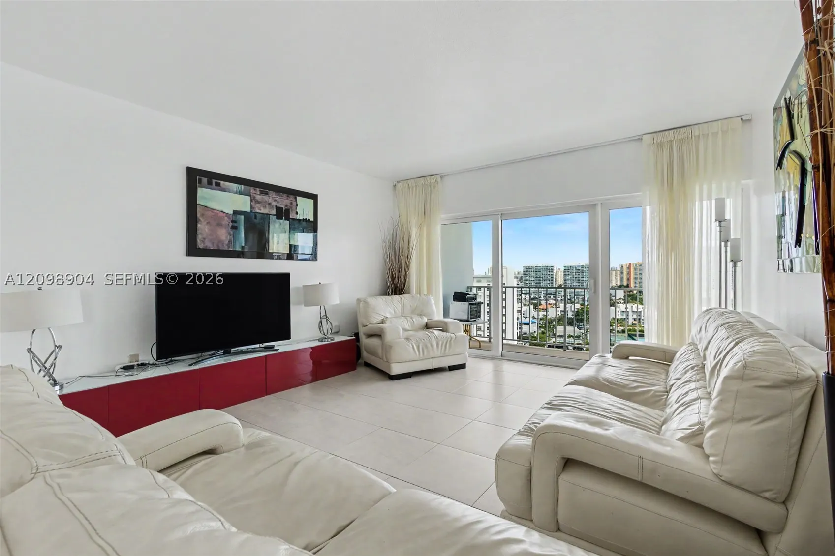 500 Bayview Dr #1631