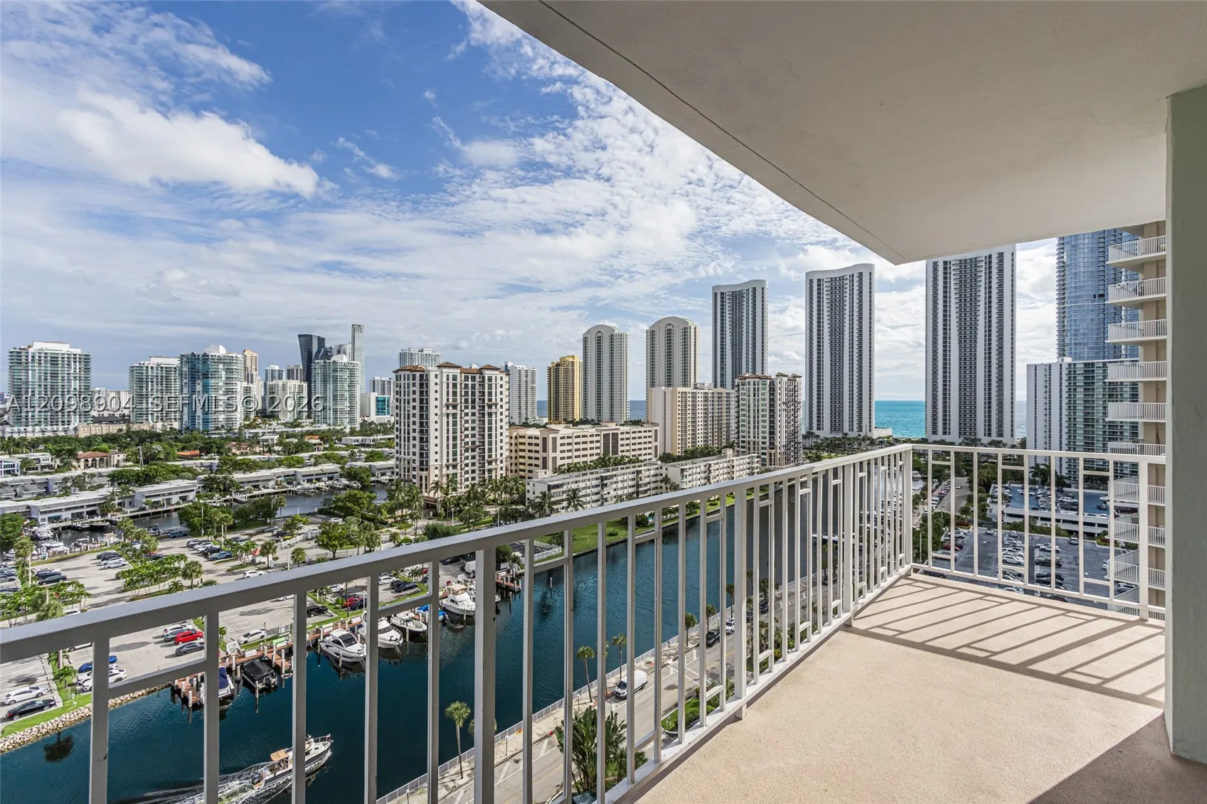 500 Bayview Dr #1631