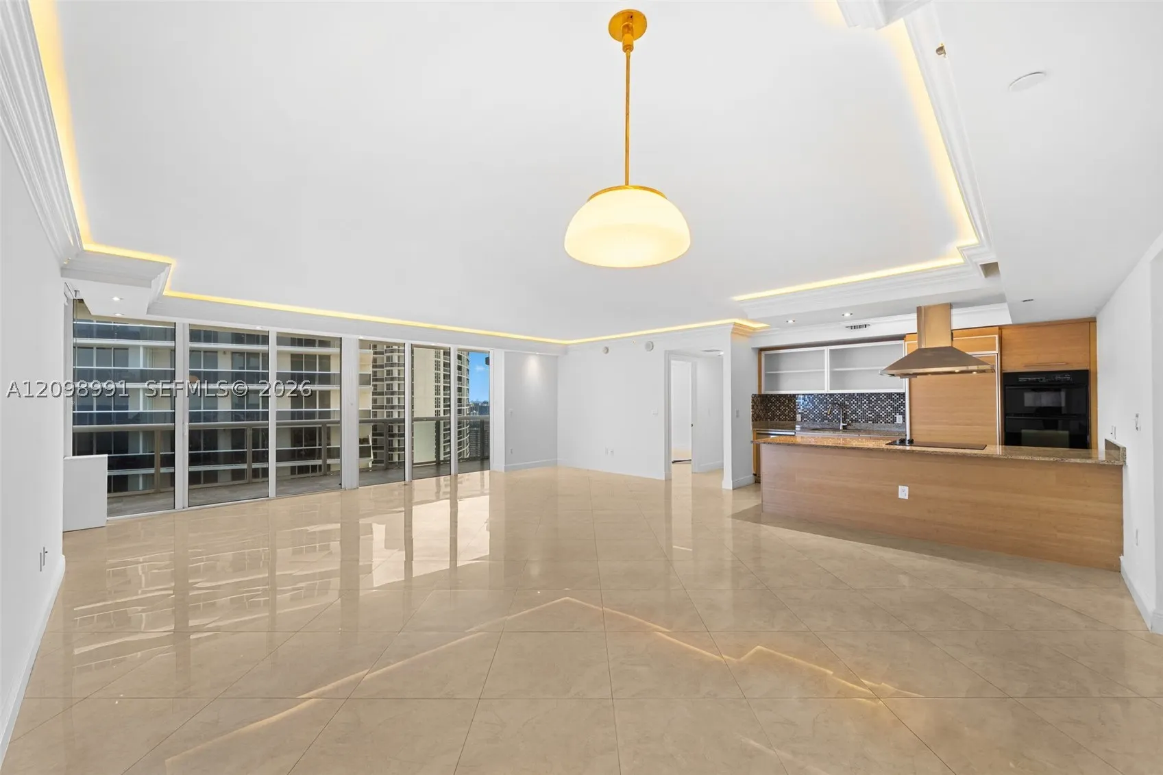 1800 S Ocean Dr #3805