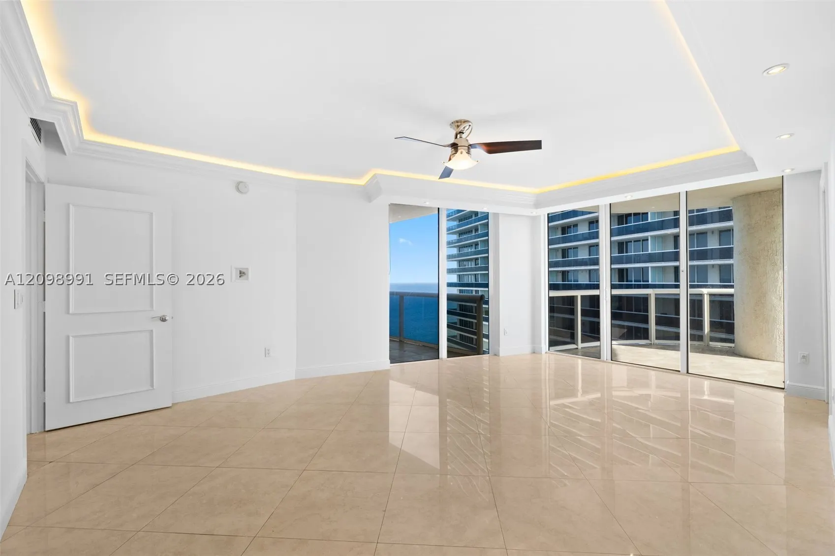 1800 S Ocean Dr #3805