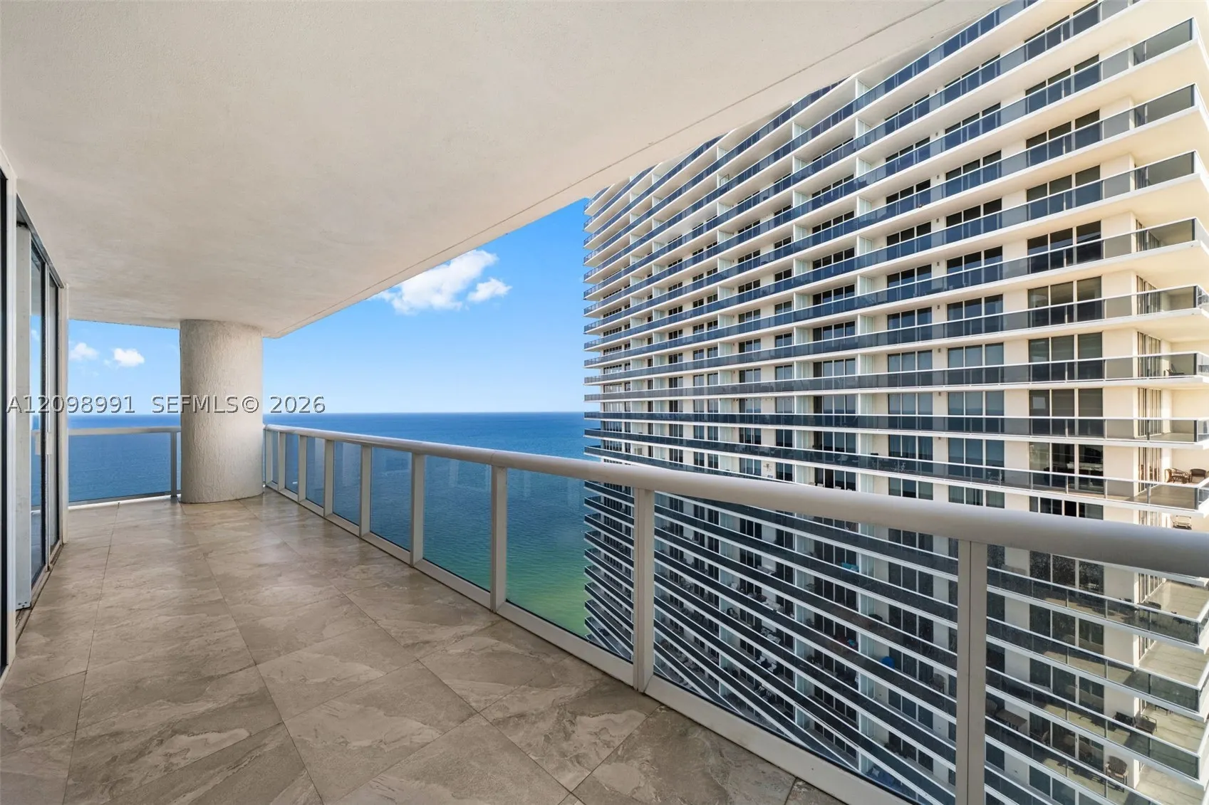 1800 S Ocean Dr #3805