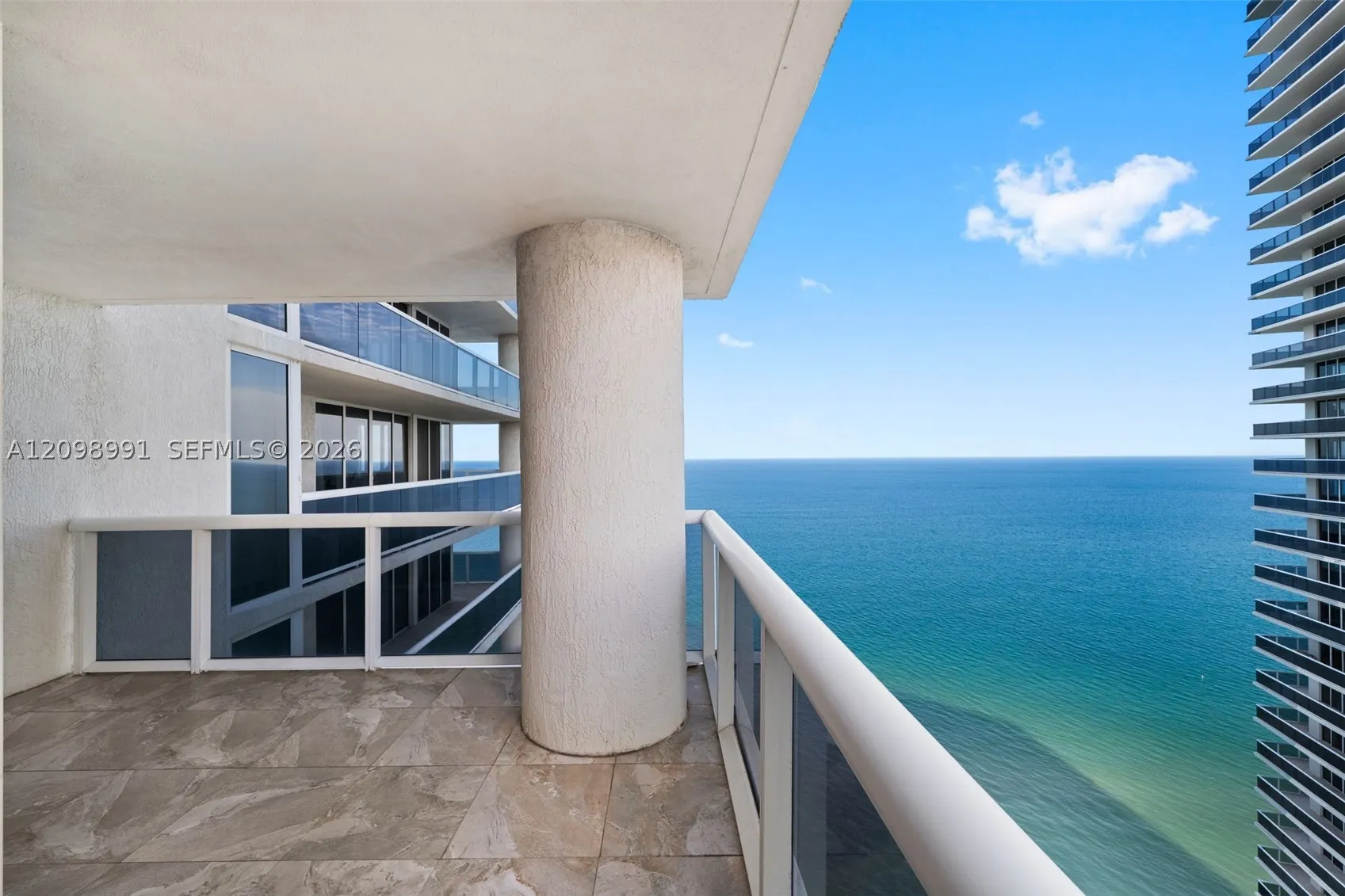 1800 S Ocean Dr #3805