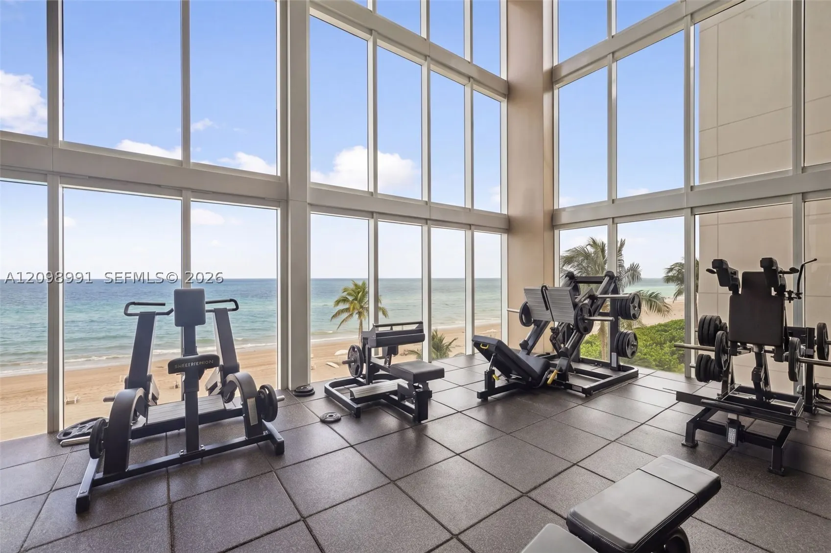 1800 S Ocean Dr #3805