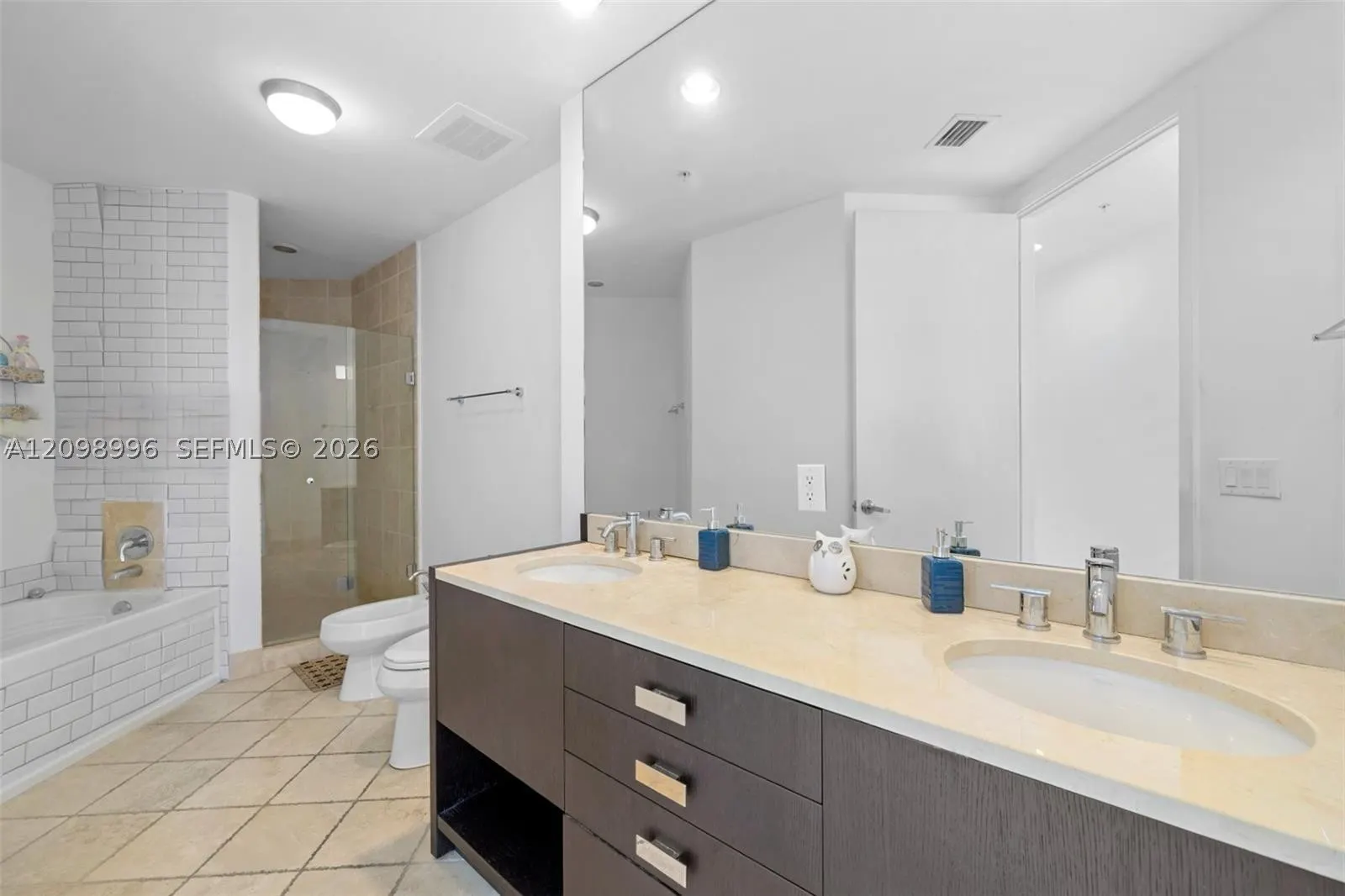 18201 Collins Ave #3501A
