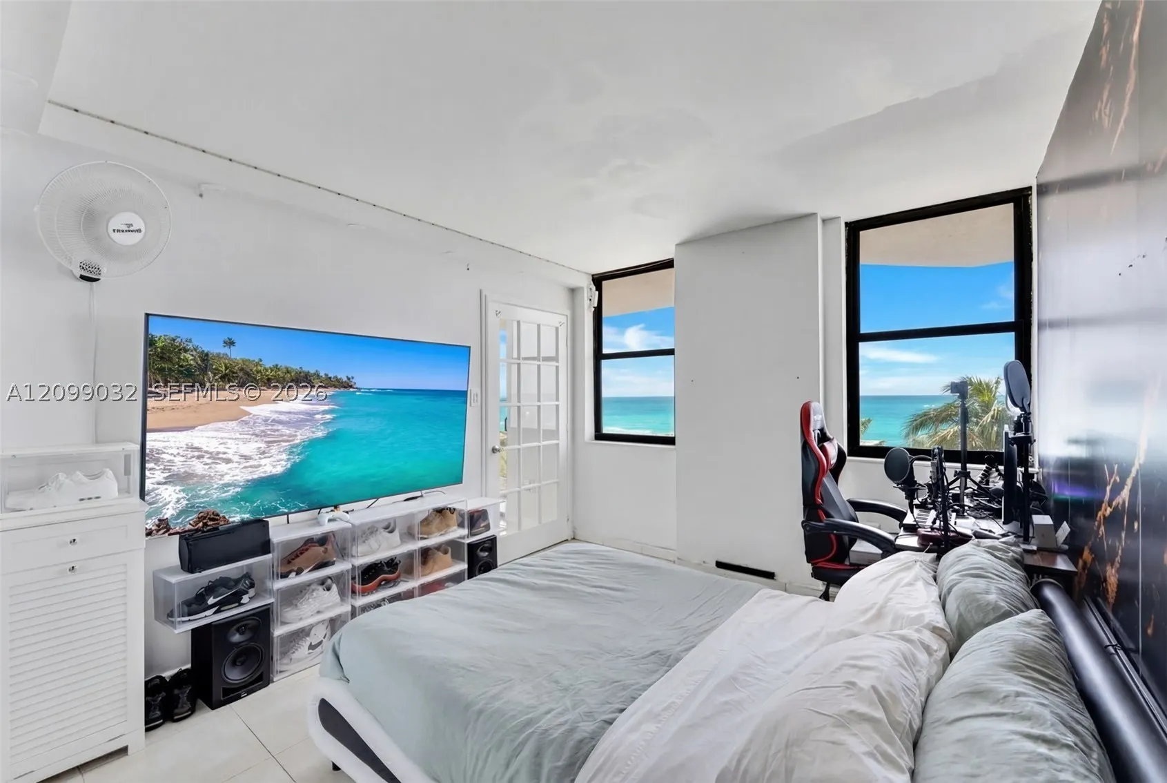 6061 Collins Ave #5F