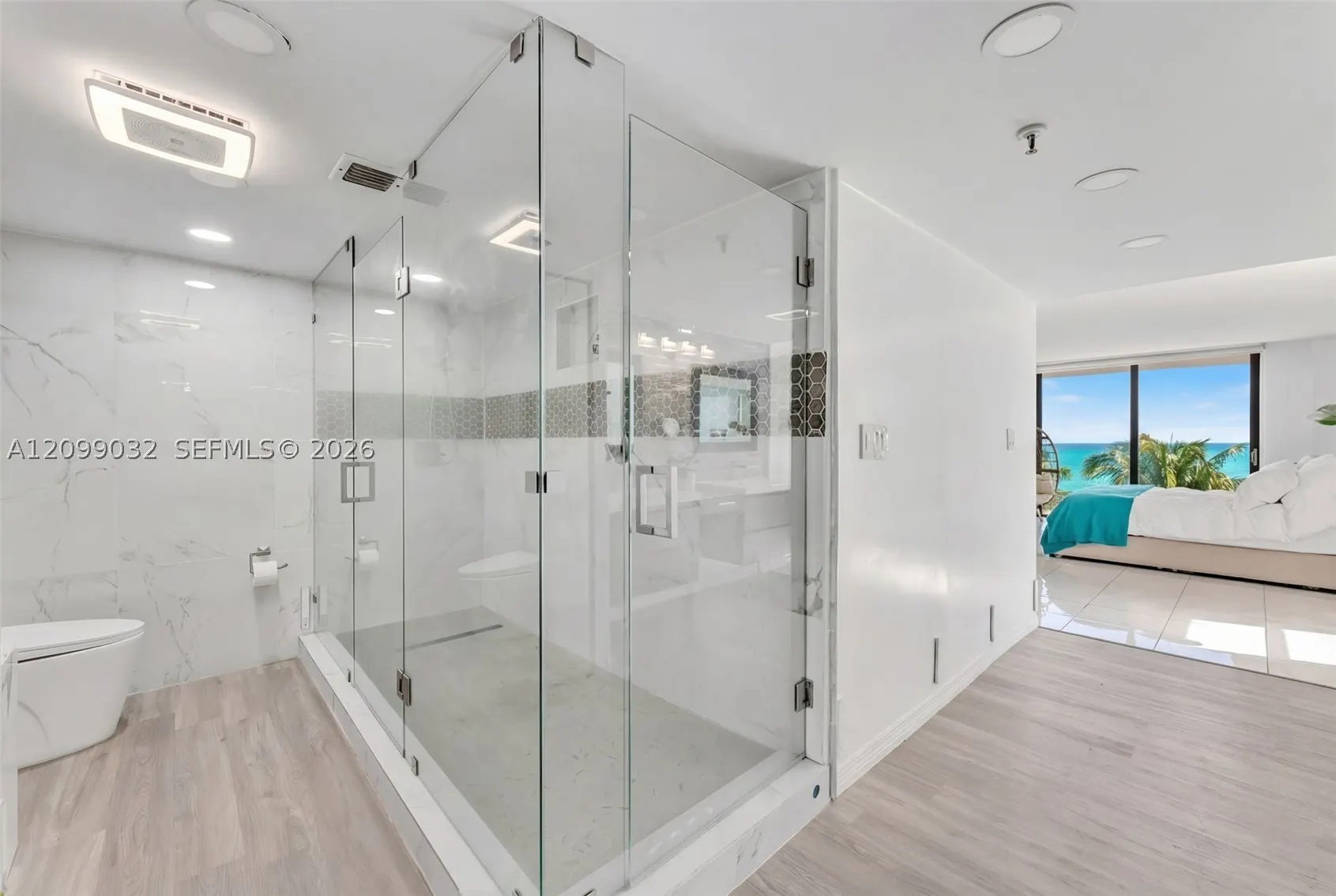 6061 Collins Ave #5F