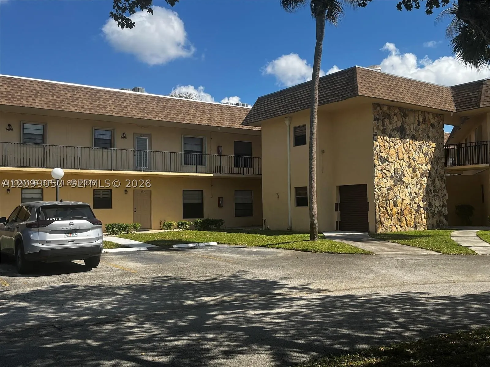200 Berkley Rd #123