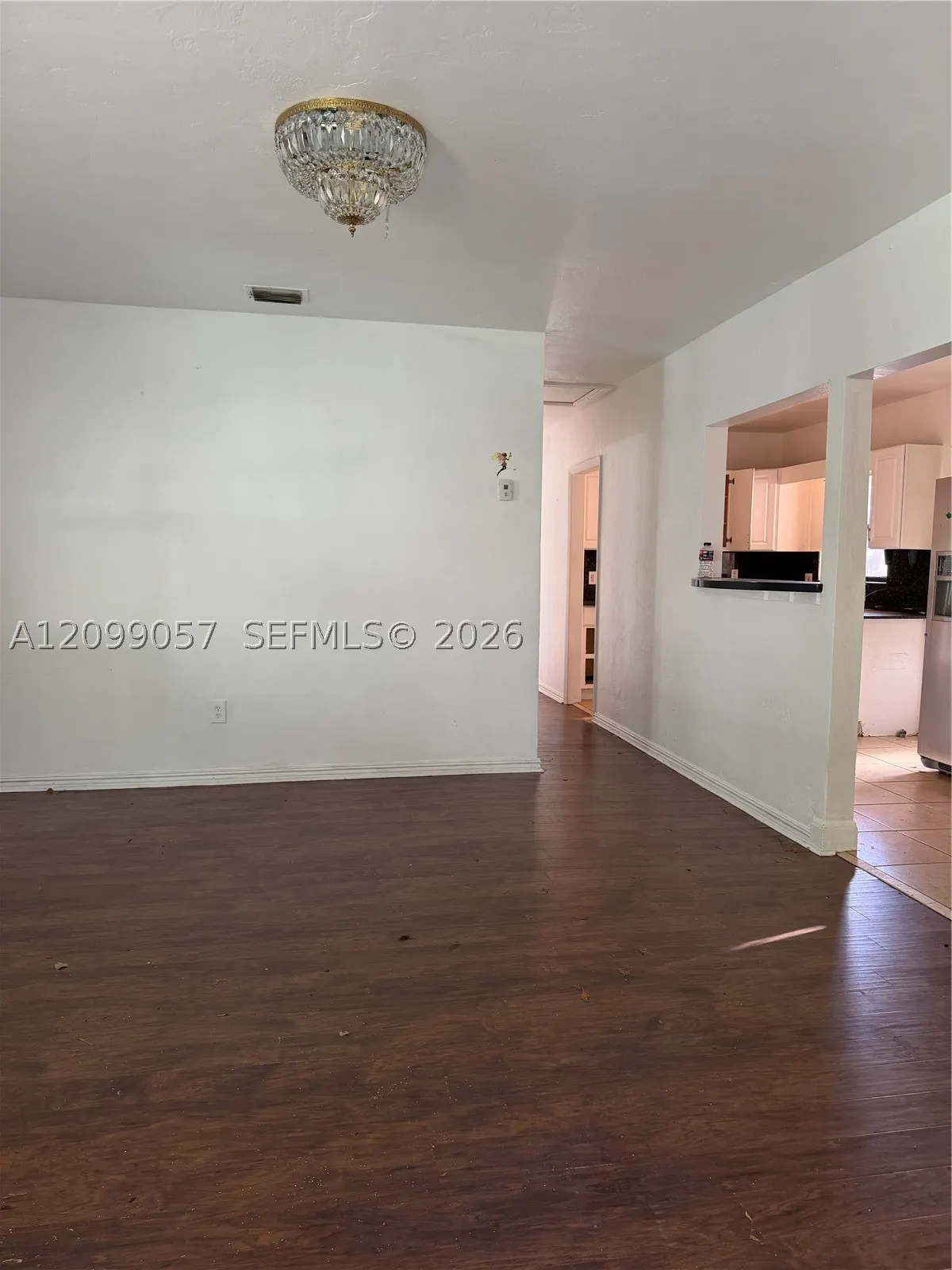 1932 Adams St