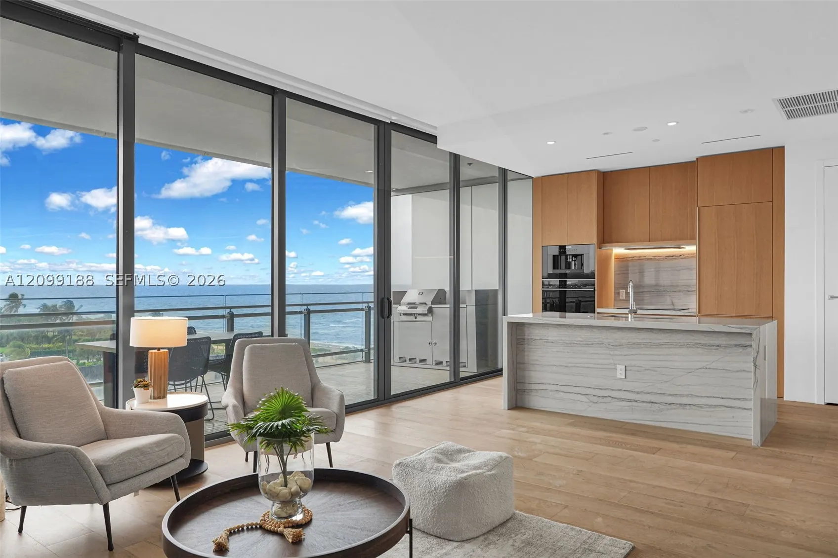 8701 Collins Ave #603