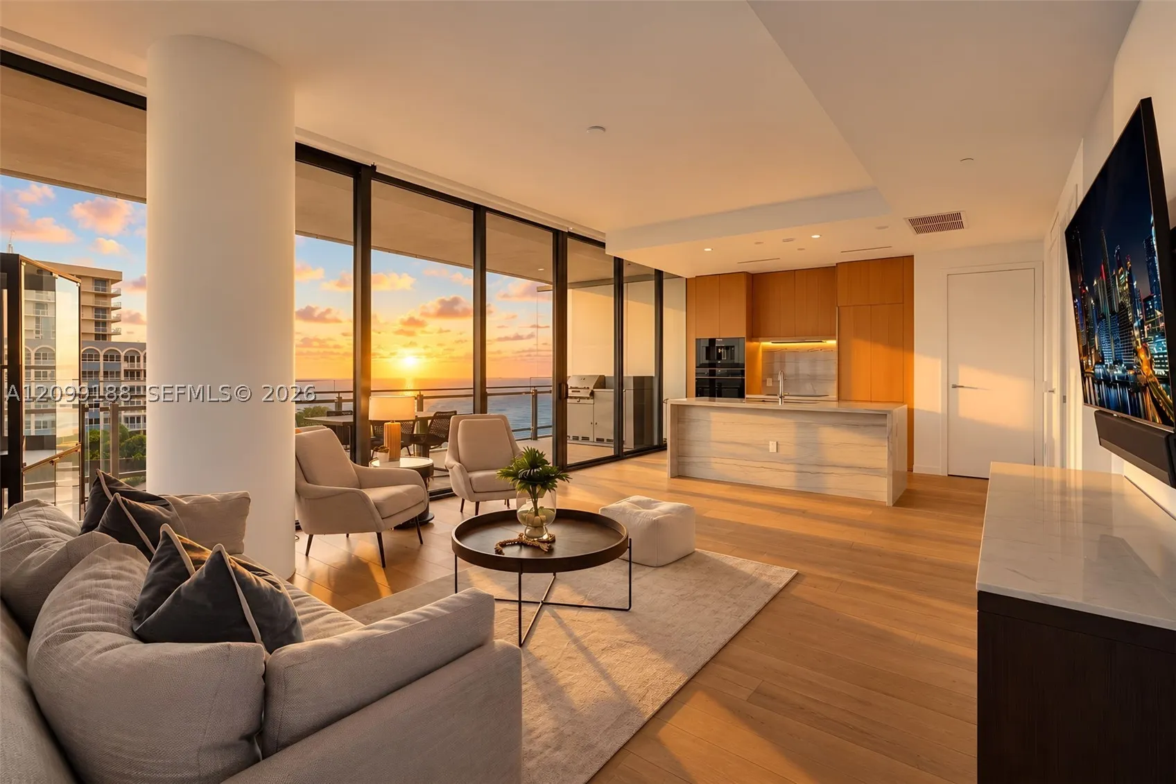 8701 Collins Ave #603