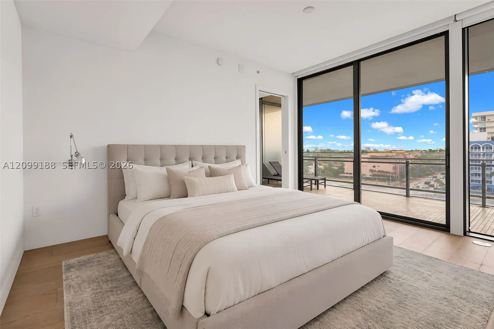 8701 Collins Ave #603