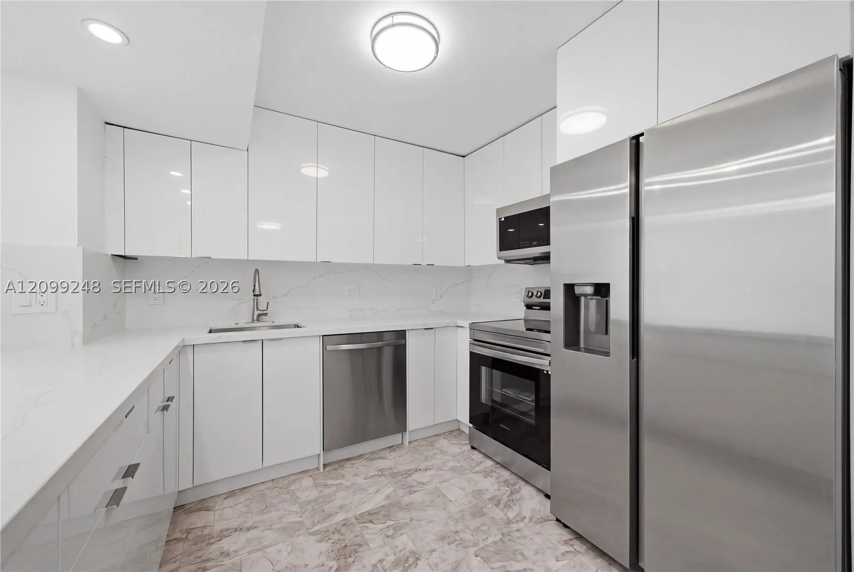 2049 S Ocean Dr #703