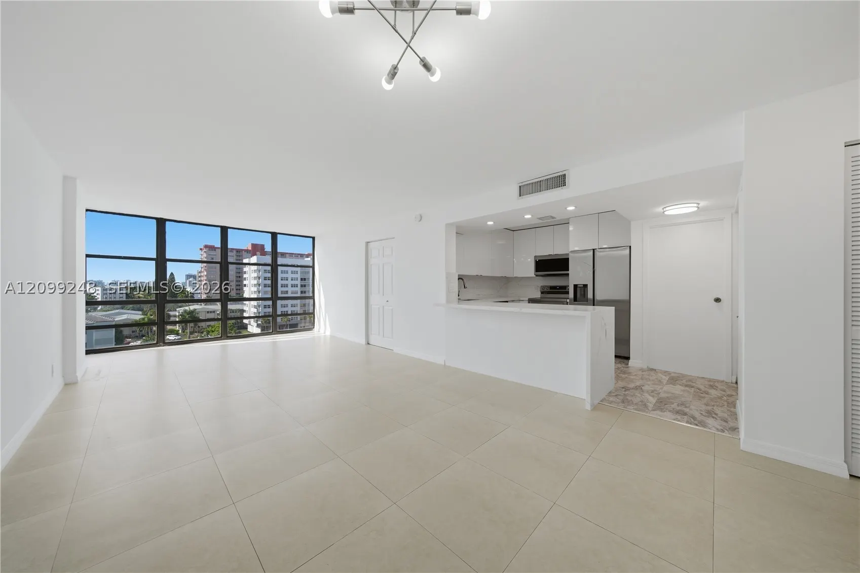 2049 S Ocean Dr #703