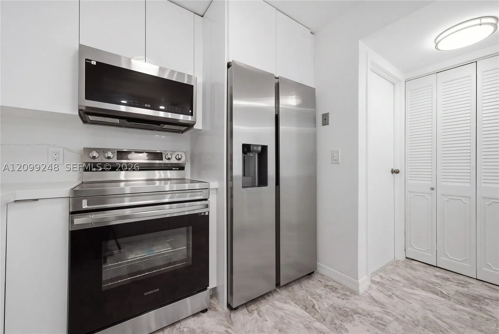 2049 S Ocean Dr #703