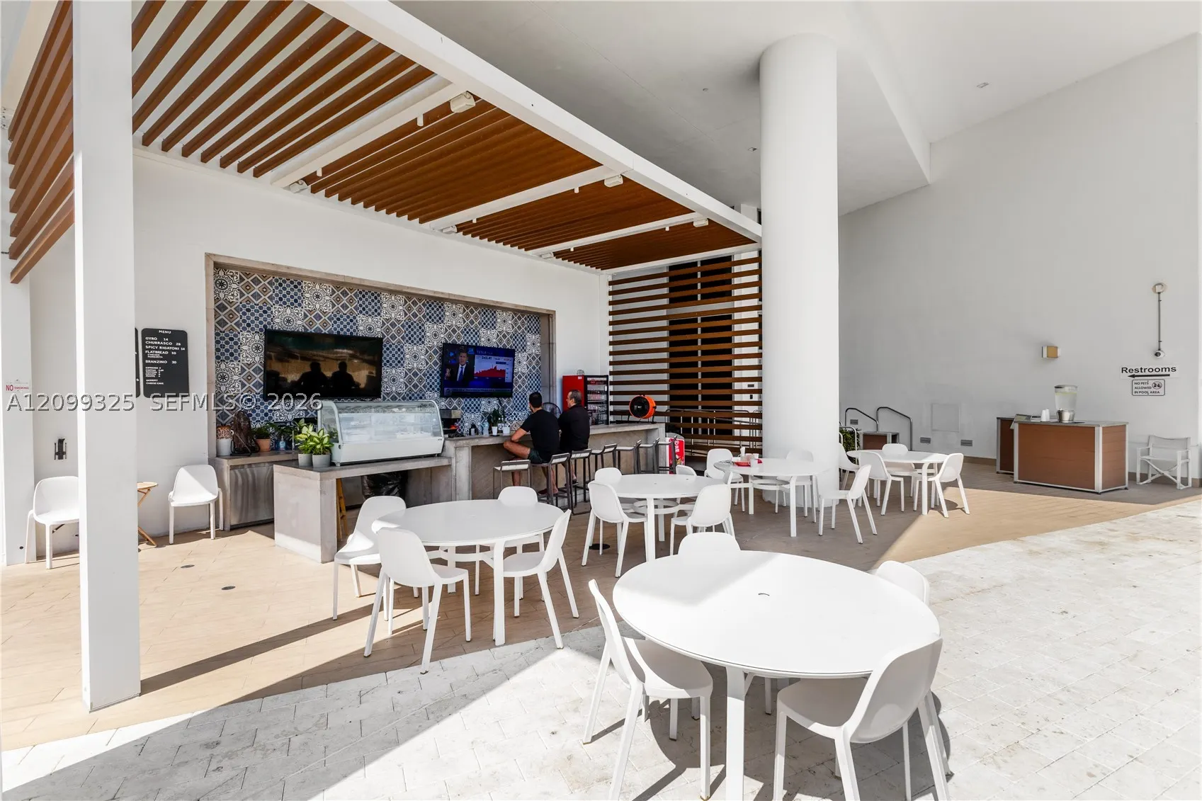 16385 Biscayne Blvd #506