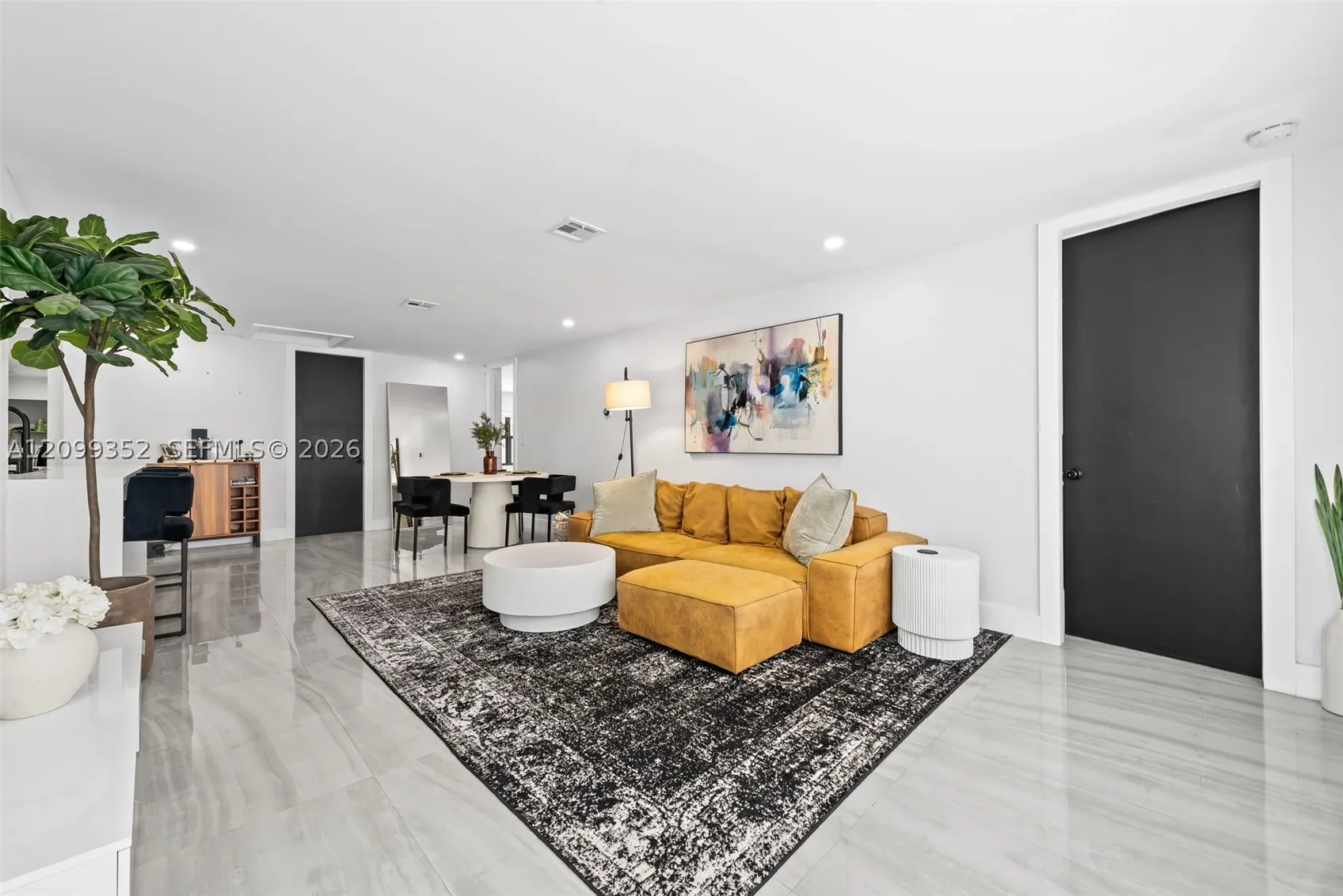 544 SW 13th Ave