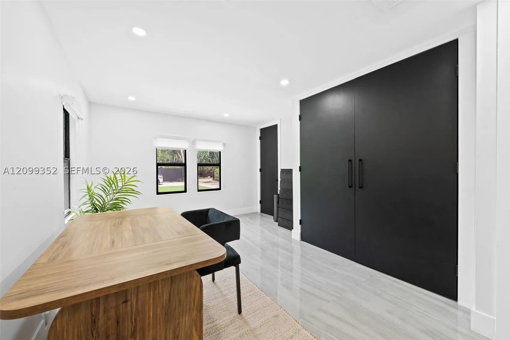 544 SW 13th Ave