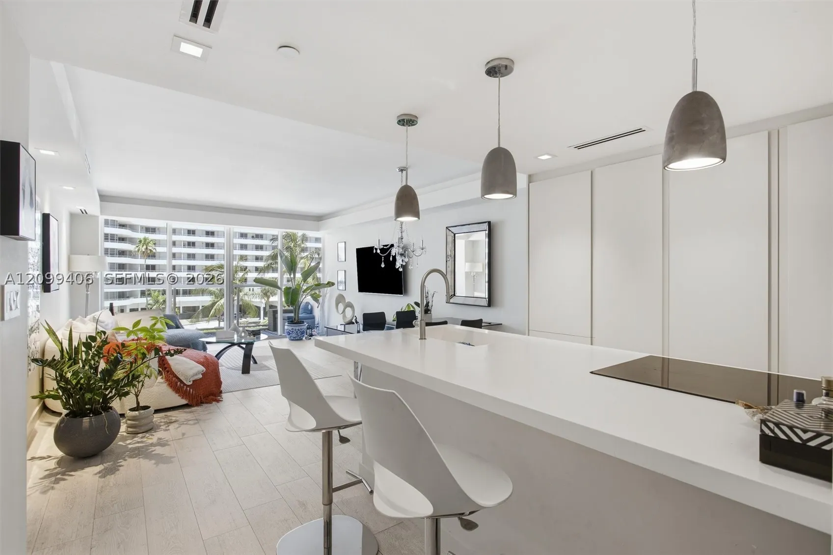 5600 Collins Ave #5A