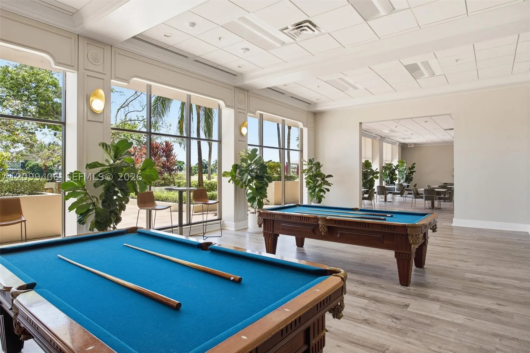 5600 Collins Ave #5A