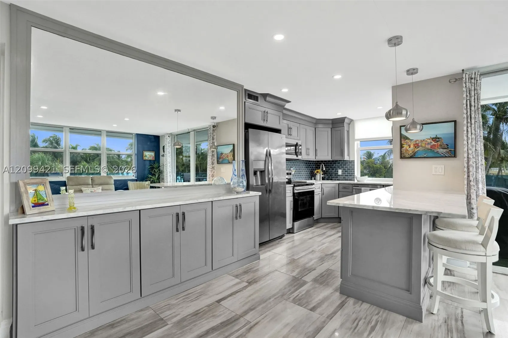 2639 N Riverside Dr #203