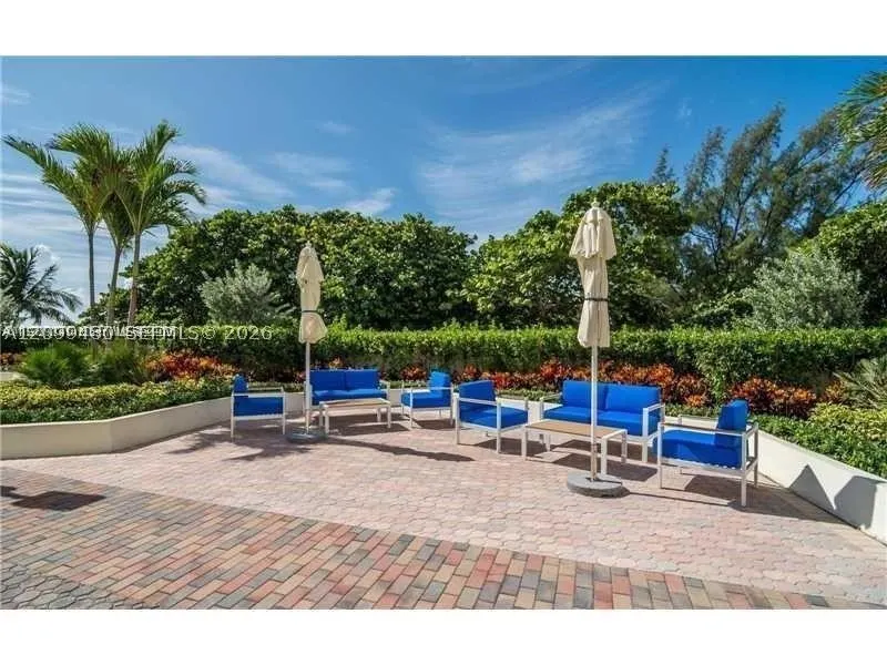 3180 S Ocean Dr #509