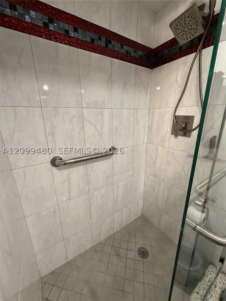 3180 S Ocean Dr #509