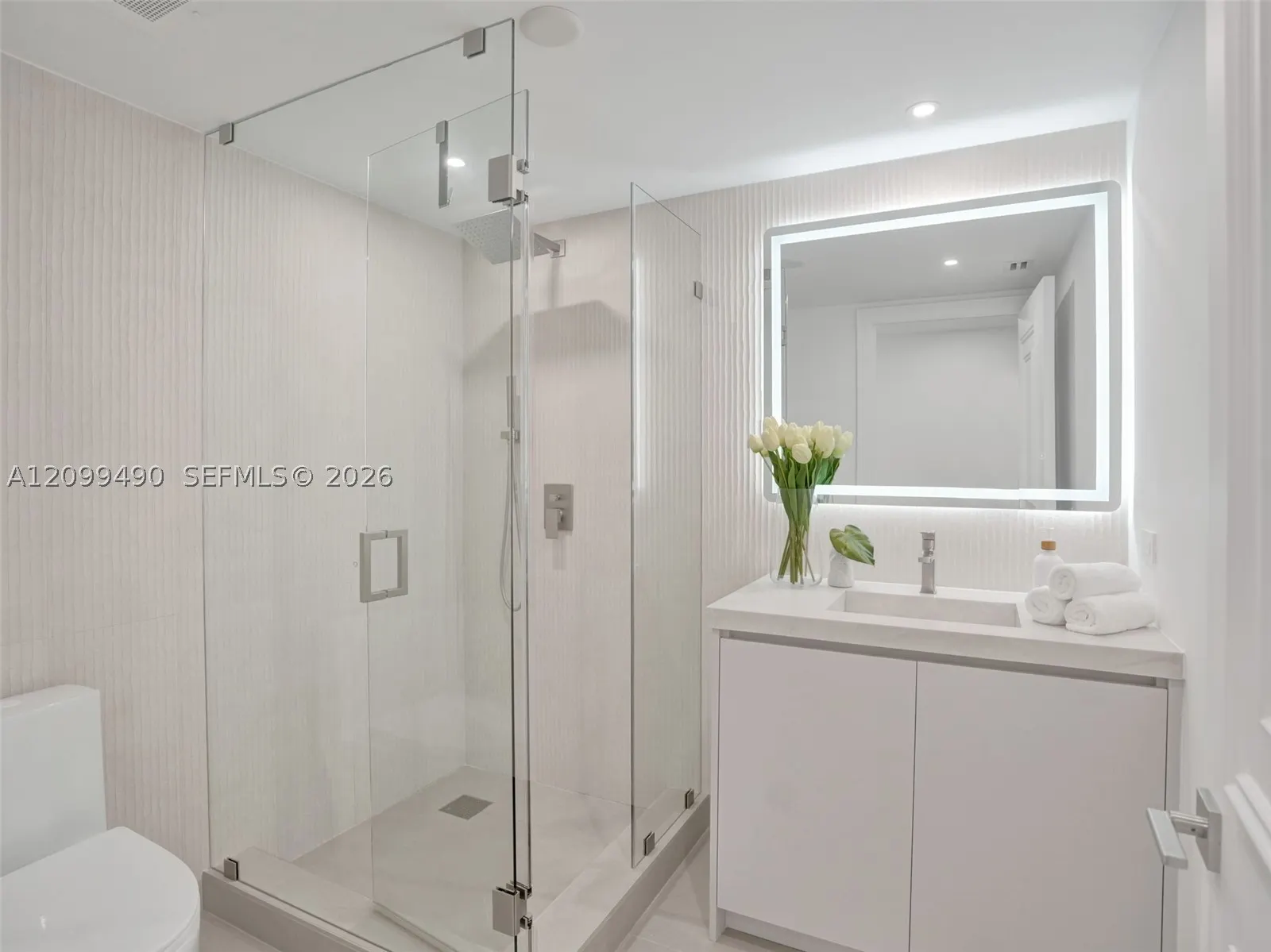 3201 NE 183rd St #1502