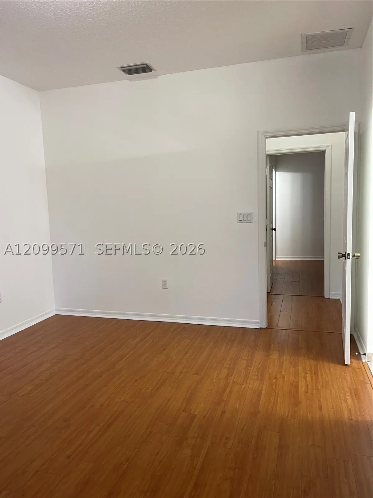 5803 Siena Ln #606