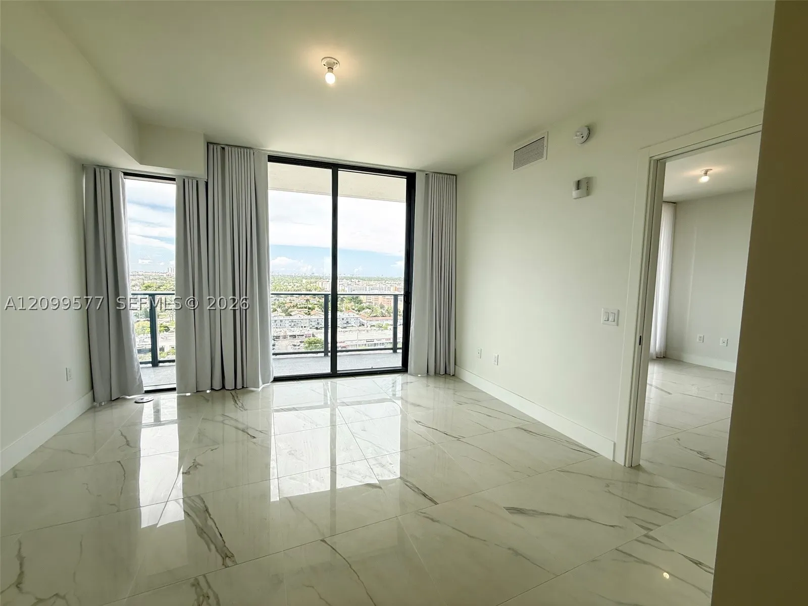 1170 E Hallandale Beach #1407